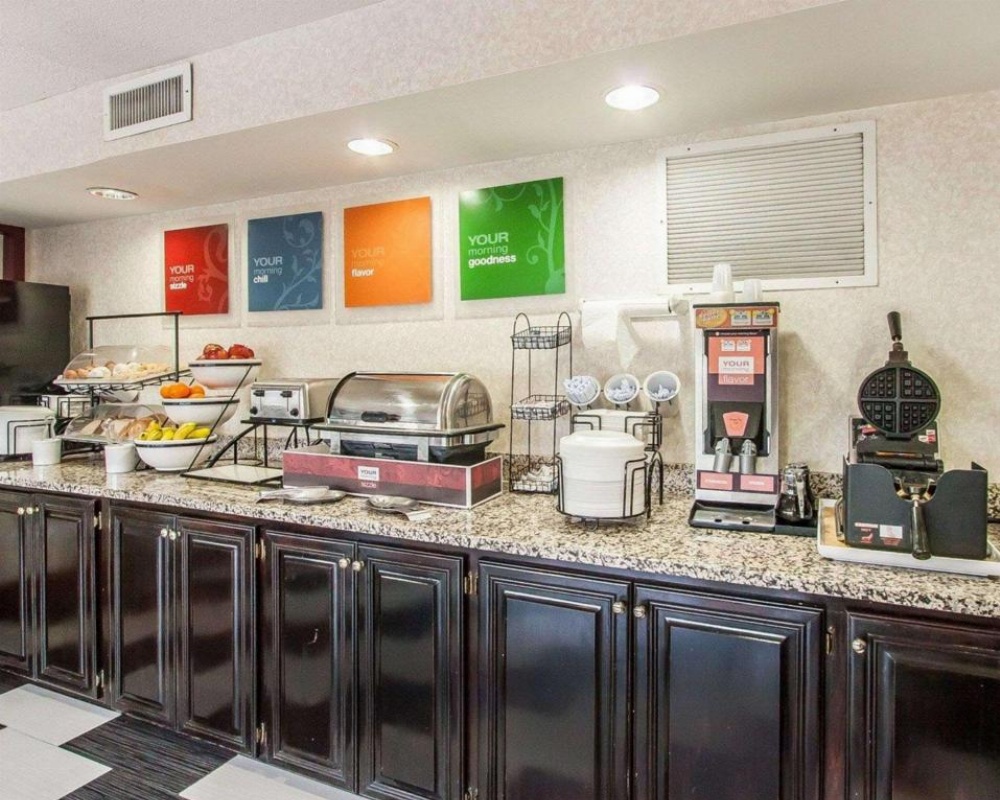 Quality Inn Edmund Pettus Bridge Area